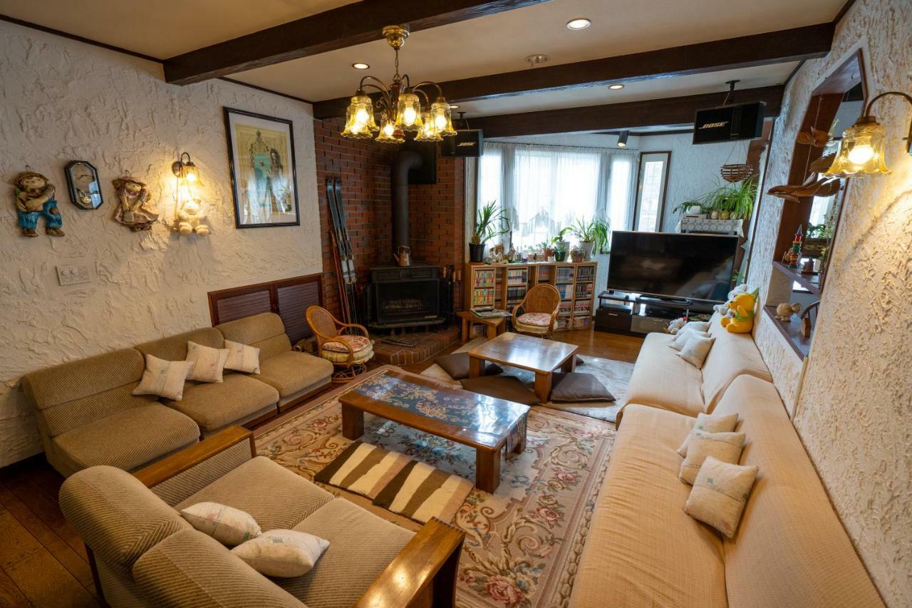 Hotel ピュアモール ミモザ Hakuba Esterno foto