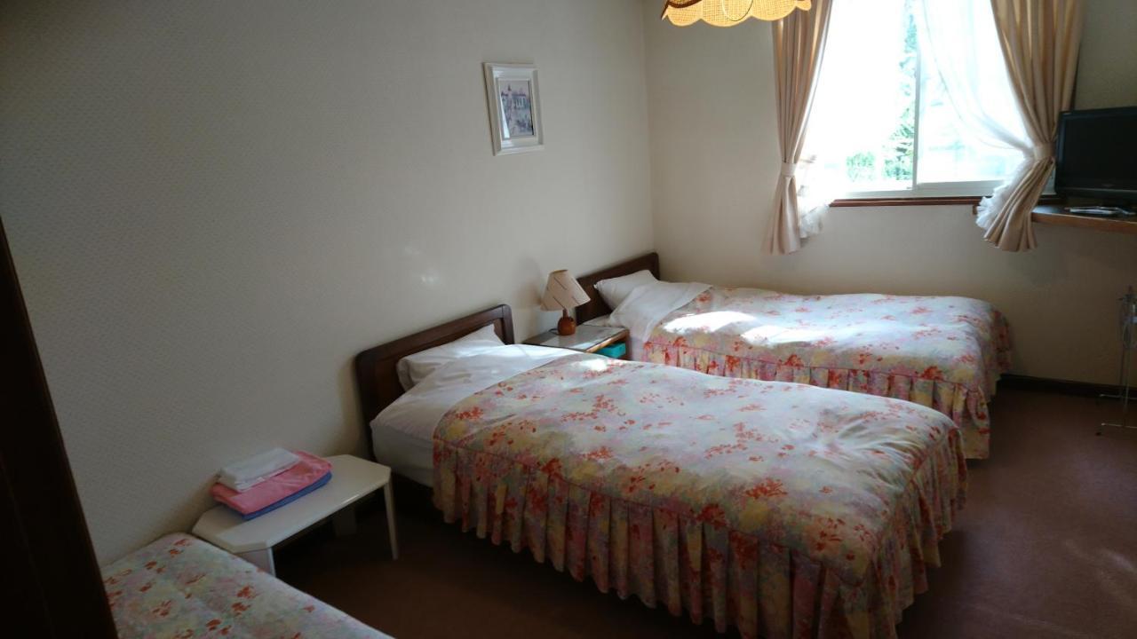 Hotel ピュアモール ミモザ Hakuba Esterno foto